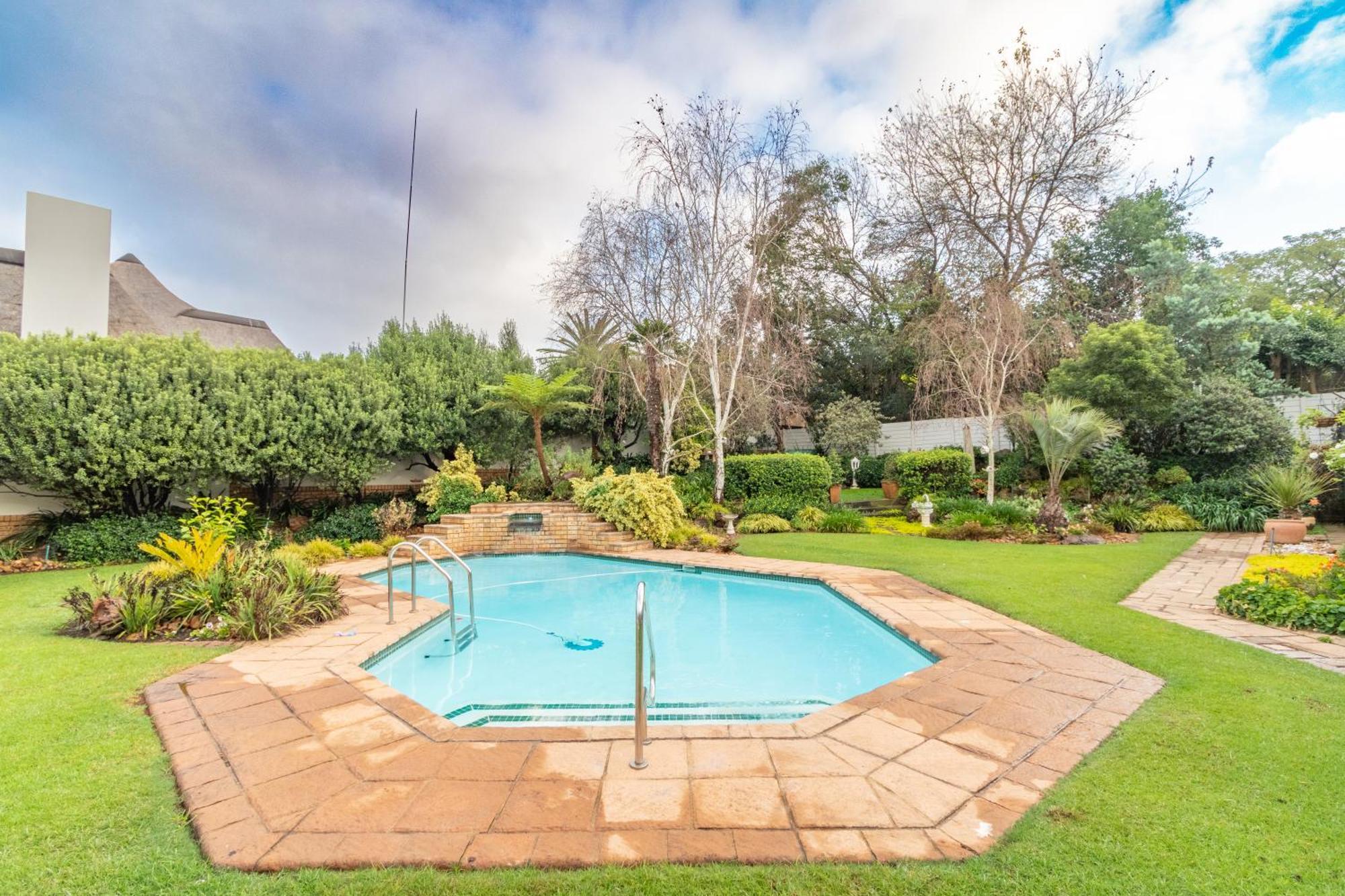 Rsa Lodge Benoni Bagian luar foto